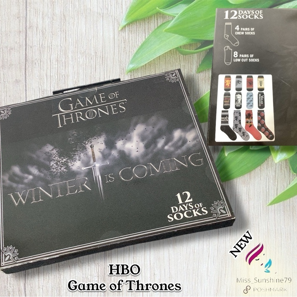 HBO Game of Thrones NEW - Shoe size 6-12 - 12 day Sock Surprise box - open doors